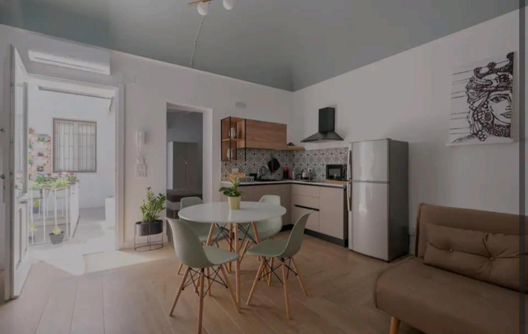 Dimora Isonzo Apartman Szirakúza Kültér fotó